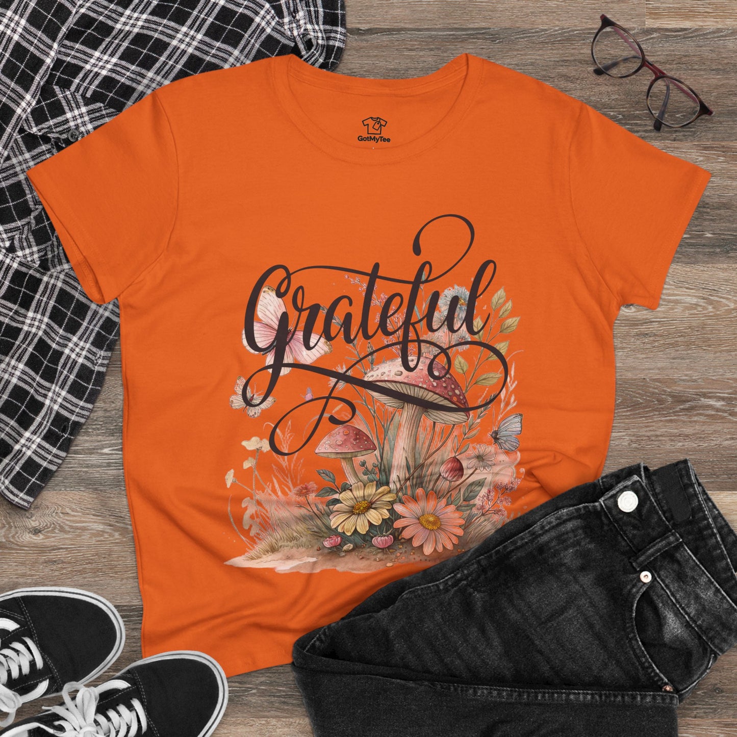 Grateful Women's Cotton Tee, Vintage Style Tee, Flower Tee, Gift for Her, Daily Wear, Nature Lover Shirt