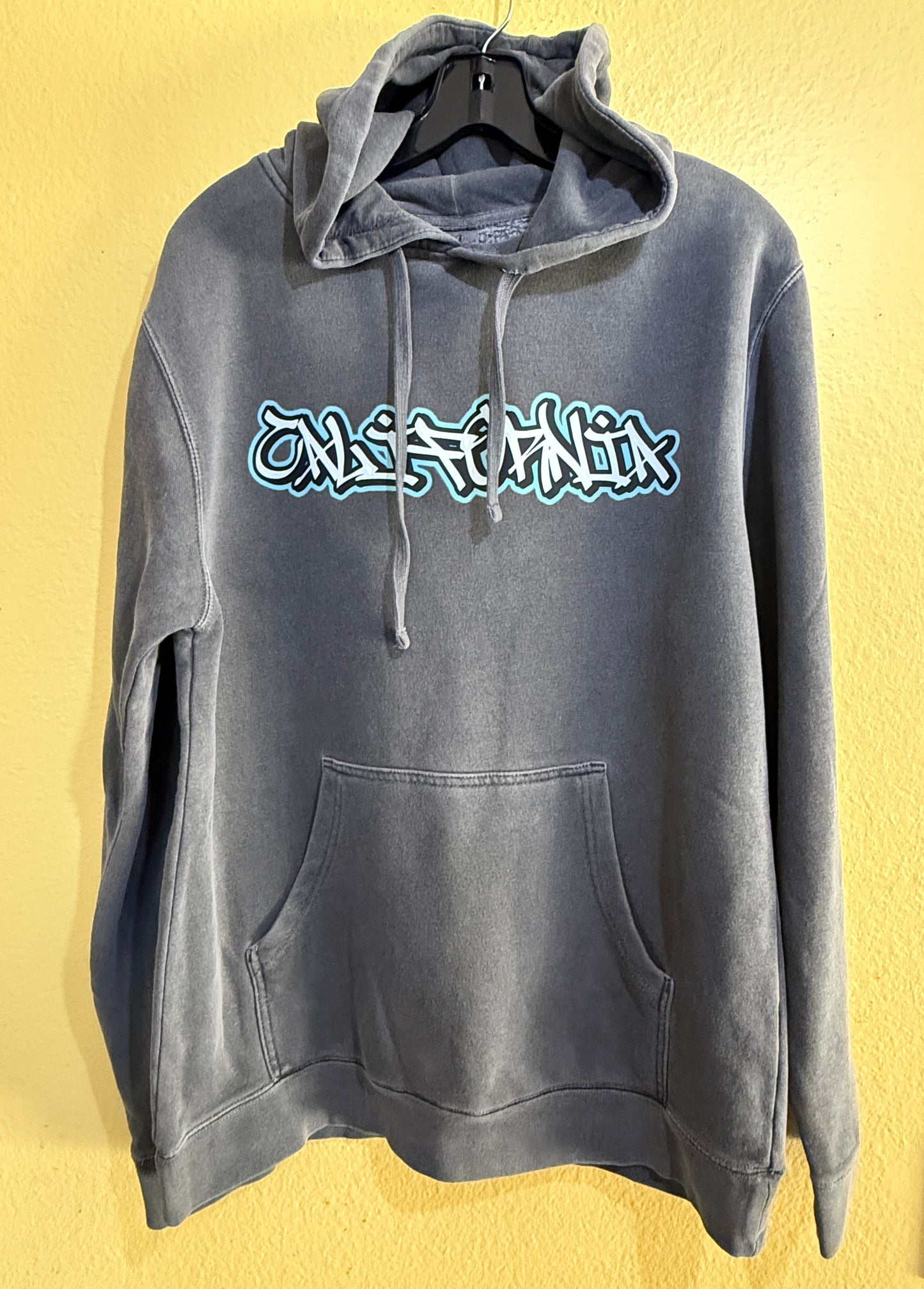 California Graffiti Hoodie – Washed Charcoal Streetwear Pullover | Unisex Vintage Fit