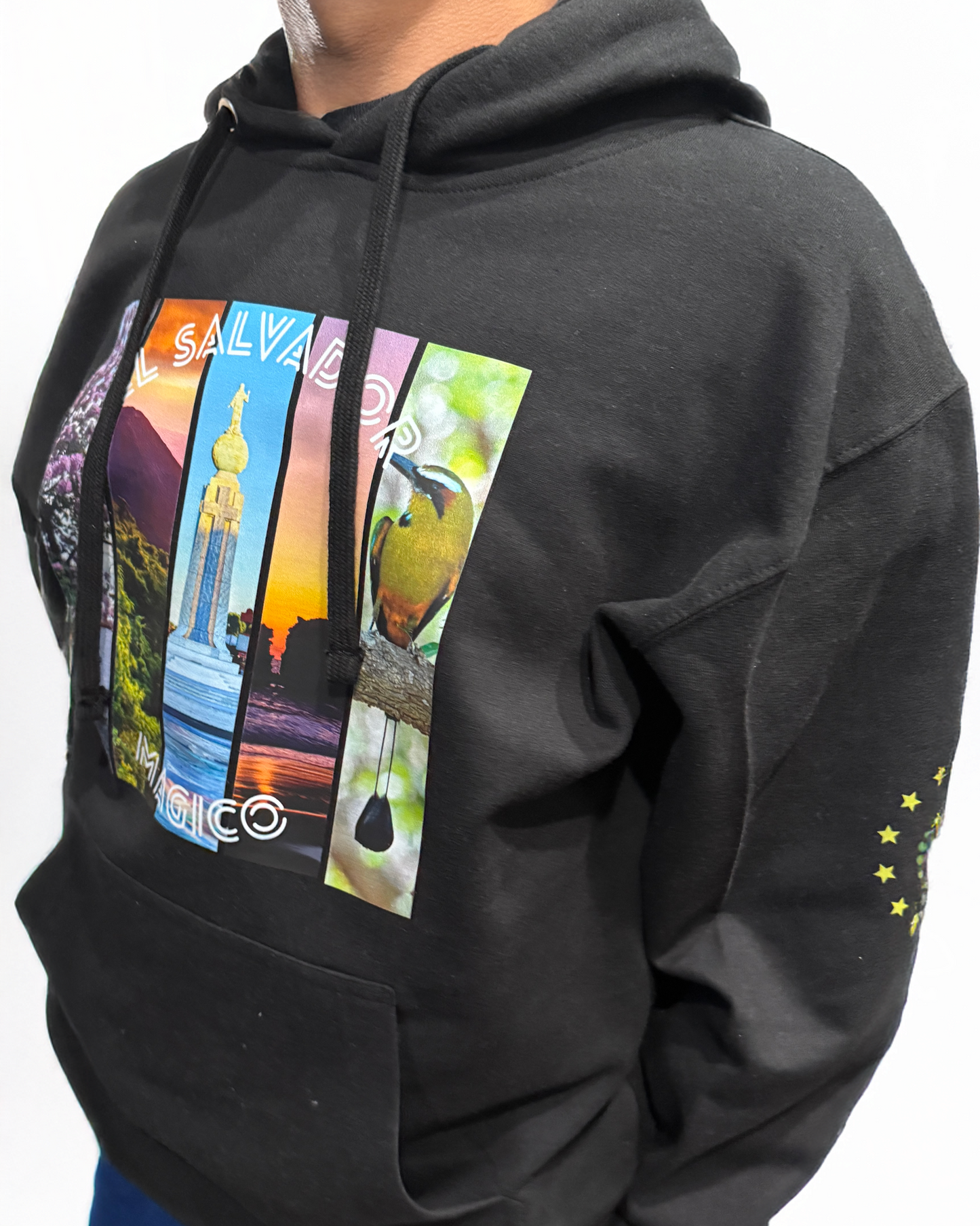 El Salvador Mágico Hoodie | Unisex Black Hoodie | Salvadoran Heritage Sweatshirt | Travel Gift | Latin America Streetwear